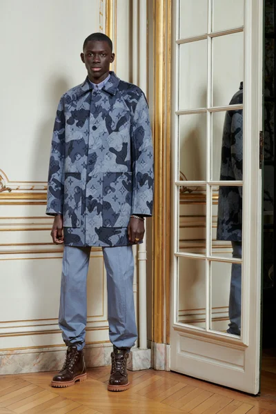 Look 22